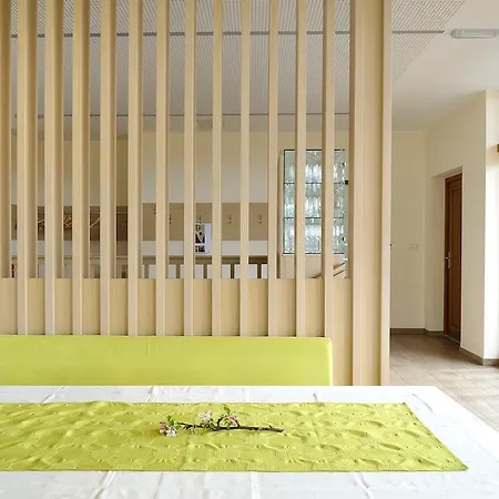 Vino Valdhuber Svecina